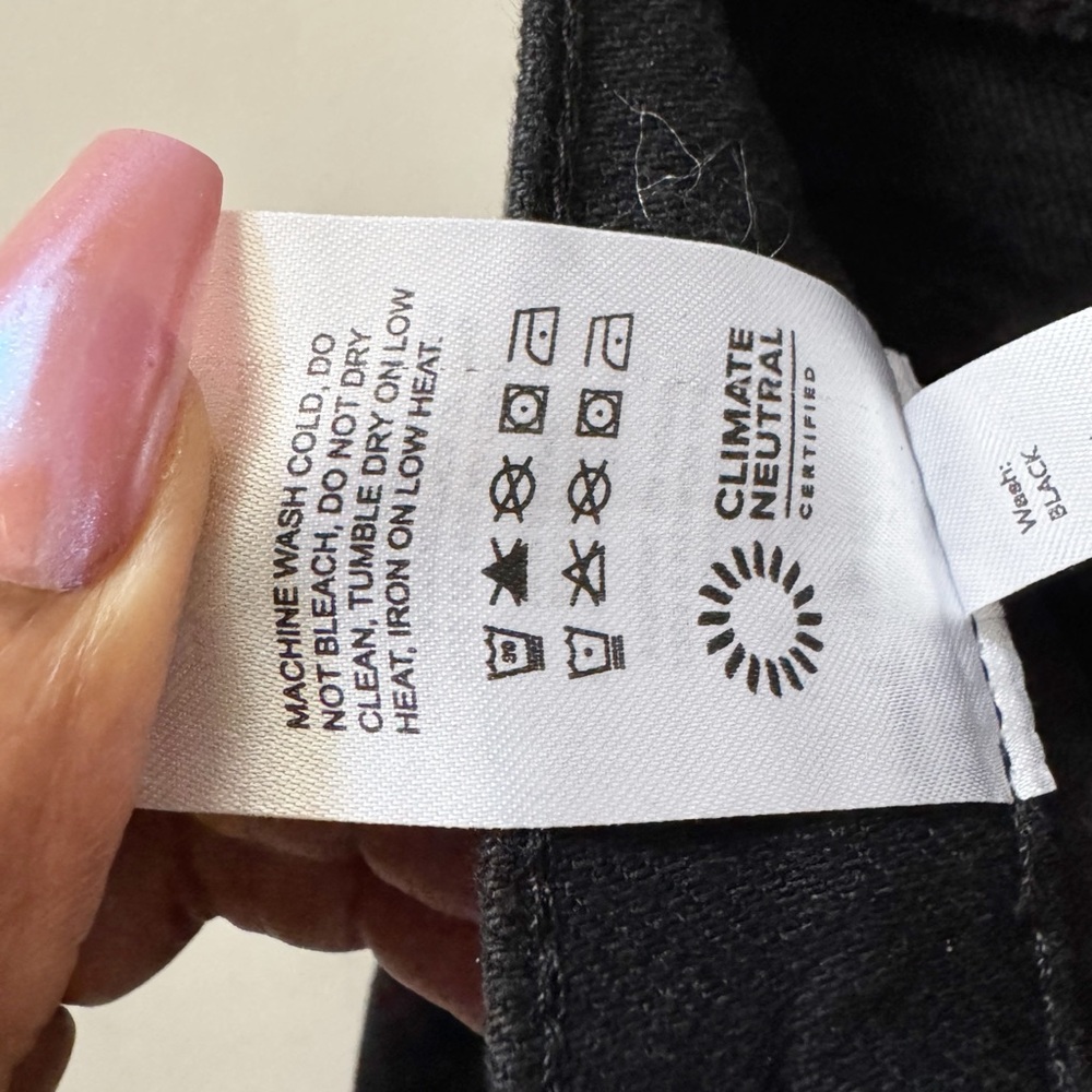 Black Jeans - Picture 10 of 14